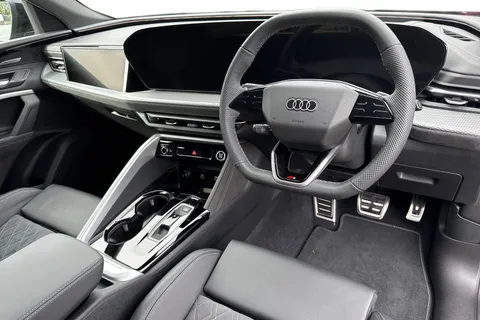 PK75LDA Audi Q5 SUV Edition 1 TDI quattro 204 PS S tronic Thumbnail #14