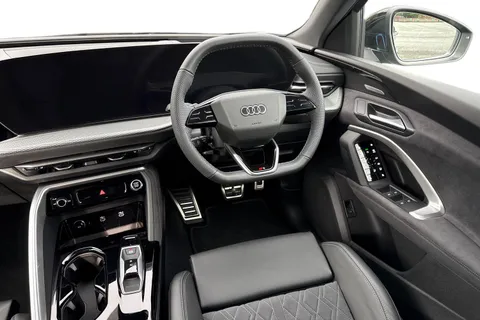 PK75LDA Audi Q5 SUV Edition 1 TDI quattro 204 PS S tronic Thumbnail #18