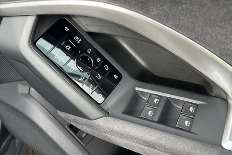 PK75LDA Audi Q5 SUV Edition 1 TDI quattro 204 PS S tronic Thumbnail #21