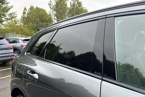 PK75LDA Audi Q5 SUV Edition 1 TDI quattro 204 PS S tronic Thumbnail #32