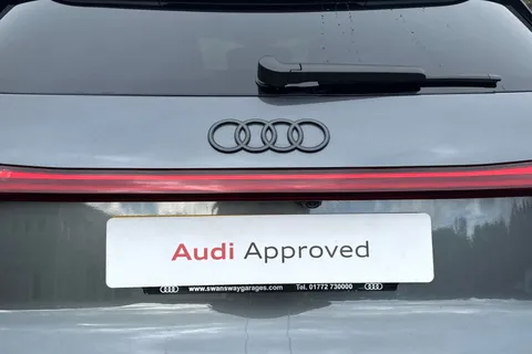 PK75LDA Audi Q5 SUV Edition 1 TDI quattro 204 PS S tronic Thumbnail #34