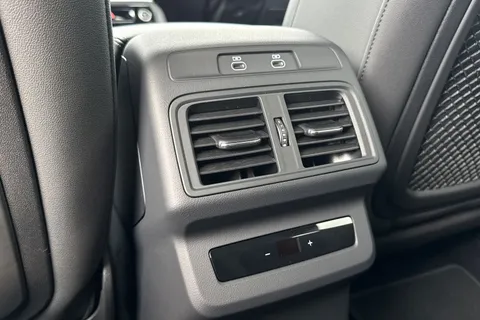 PK75LDA Audi Q5 SUV Edition 1 TDI quattro 204 PS S tronic Thumbnail #41