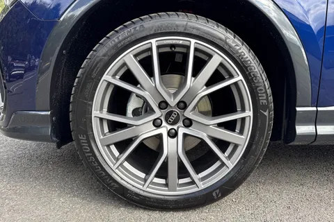 PN75FOA Audi Q3 Black Edition 35 TFSI  150 PS S tronic Thumbnail #13