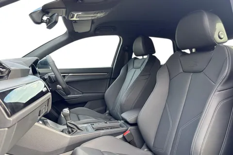 PN75FOA Audi Q3 Black Edition 35 TFSI  150 PS S tronic Thumbnail #16