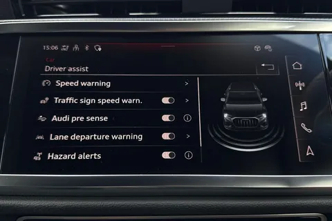 PN75FOA Audi Q3 Black Edition 35 TFSI  150 PS S tronic Thumbnail #61