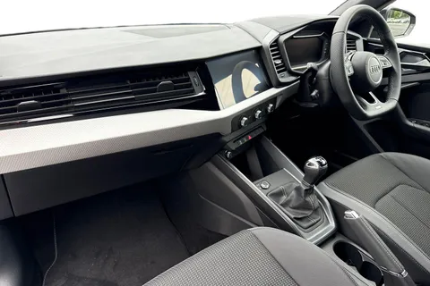 PK75EPN Audi A1 Black Edition 25 TFSI 95 PS 5-speed Thumbnail #15