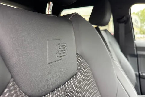 PK75EPN Audi A1 Black Edition 25 TFSI 95 PS 5-speed Thumbnail #40