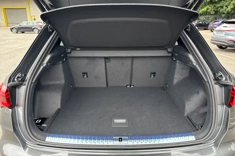 PJ25WXU Audi Q3 S line 35 TFSI  150 PS S tronic Thumbnail #7