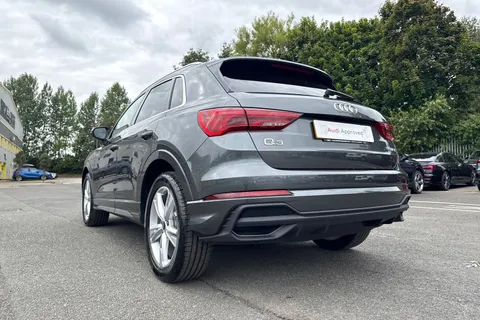 PJ25WXU Audi Q3 S line 35 TFSI  150 PS S tronic Thumbnail #37