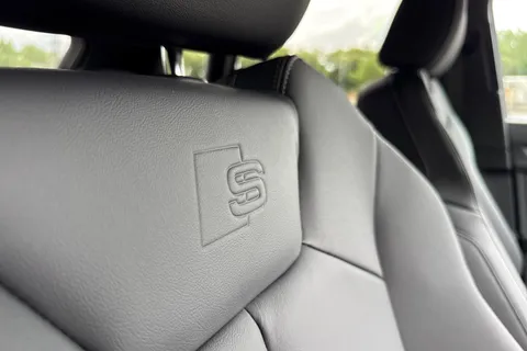 PJ25WXU Audi Q3 S line 35 TFSI  150 PS S tronic Thumbnail #43