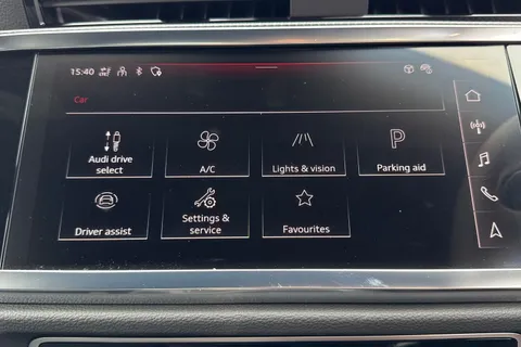 PJ25WXU Audi Q3 S line 35 TFSI  150 PS S tronic Thumbnail #59