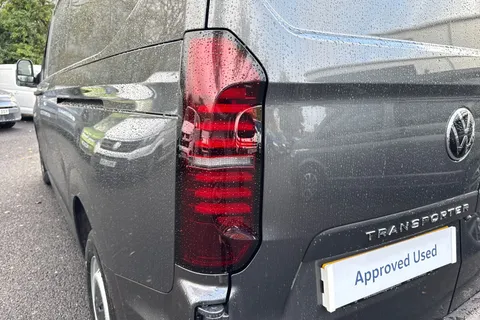 PJ75APU Volkswagen Transporter T28 Panel Van Commerce LWB 110 PS 2.0 TDI 6sp Manual Thumbnail #8