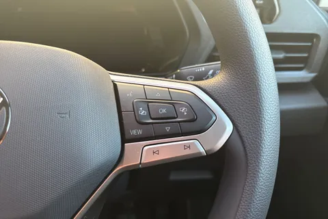 28 of 42 for Volkswagen Caddy C20 Caddy Cargo Commerce SWB 102 PS 2.0 TDI 6sp Manual