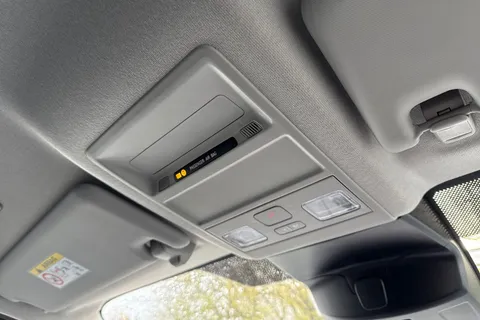 PJ75APU Volkswagen Transporter T28 Panel Van Commerce LWB 110 PS 2.0 TDI 6sp Manual Thumbnail #41