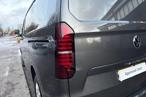 PJ75APV Volkswagen Transporter T30 Panel Van Commerce Pro SWB 150 PS 2.0 TDI 6sp Manual Thumbnail #8