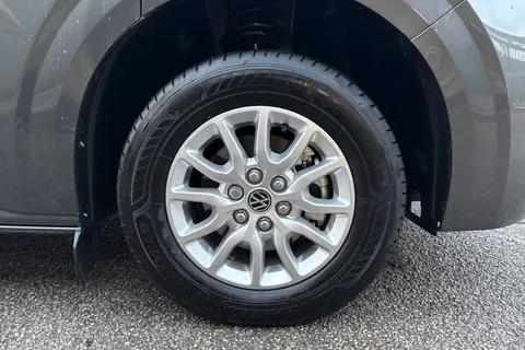 PJ75APV Volkswagen Transporter T30 Panel Van Commerce Pro SWB 150 PS 2.0 TDI 6sp Manual Thumbnail #10