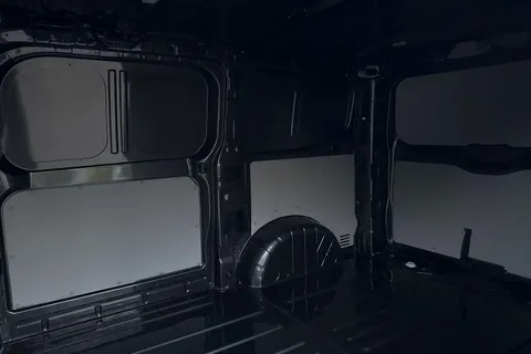 PJ75APV Volkswagen Transporter T30 Panel Van Commerce Pro SWB 150 PS 2.0 TDI 6sp Manual Thumbnail #19