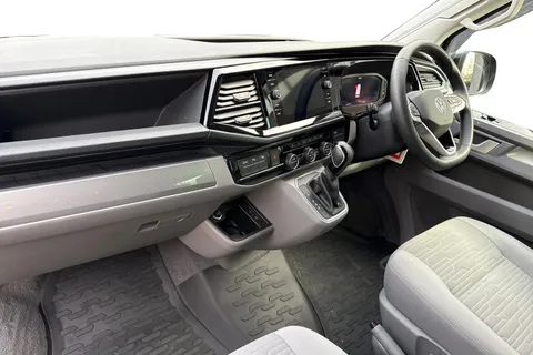 15 of 51 for Volkswagen California Ocean SWB 150 PS 2.0 TDI 7sp DSG