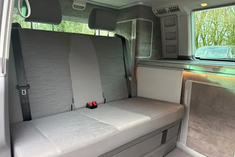 19 of 51 for Volkswagen California Ocean SWB 150 PS 2.0 TDI 7sp DSG