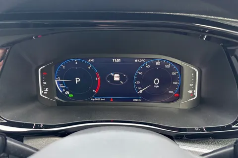 25 of 51 for Volkswagen California Ocean SWB 150 PS 2.0 TDI 7sp DSG