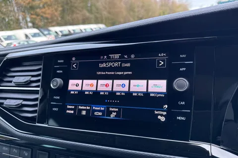 34 of 51 for Volkswagen California Ocean SWB 150 PS 2.0 TDI 7sp DSG