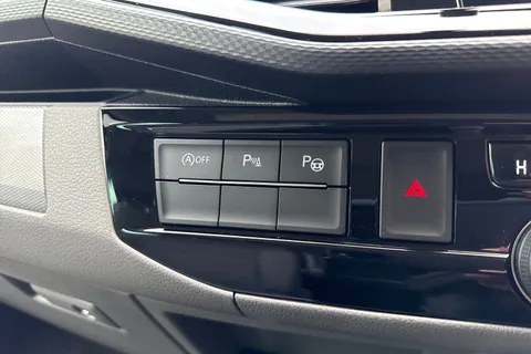 35 of 51 for Volkswagen California Ocean SWB 150 PS 2.0 TDI 7sp DSG