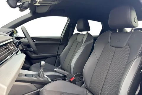 PK75BWN Audi A1 Black Edition 30 TFSI  116 PS 6-speed Thumbnail #16