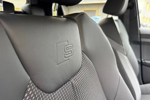 PK75BWN Audi A1 Black Edition 30 TFSI  116 PS 6-speed Thumbnail #42