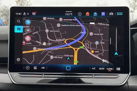 KO25GUH Volkswagen Golf 1.5 TSI 150 R-Line 5dr, 18 INCH LEEDS ALLOYS Thumbnail #17