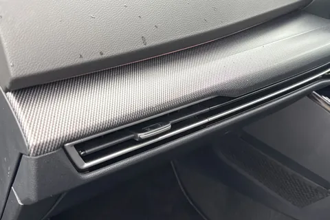 KO25GUH Volkswagen Golf 1.5 TSI 150 R-Line 5dr, 18 INCH LEEDS ALLOYS Thumbnail #32