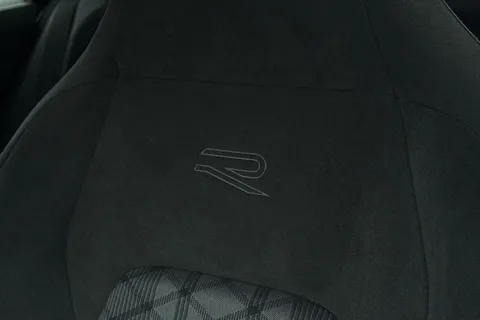 KO25GUH Volkswagen Golf 1.5 TSI 150 R-Line 5dr, 18 INCH LEEDS ALLOYS Thumbnail #33