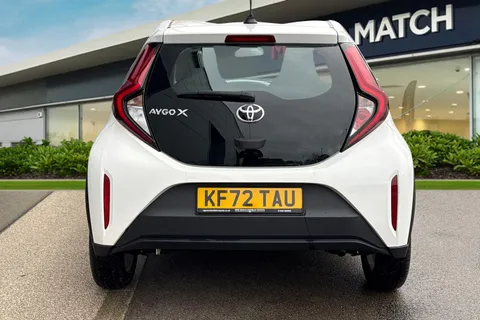 KF72TAU Toyota Aygo X 1.0 VVT-i Pure x-shift Euro 6 (s/s) 5dr Thumbnail #5