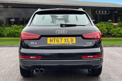 4 of 54 for Audi Q3 S line Edition 2.0 TFSI quattro 180 PS S tronic
