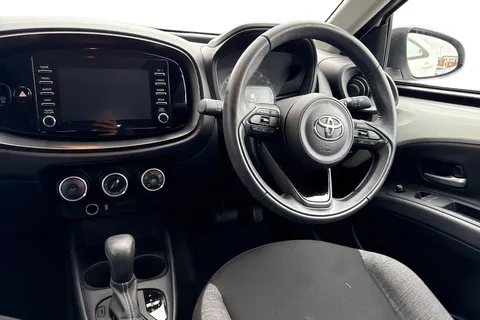 KF72TAU Toyota Aygo X 1.0 VVT-i Pure x-shift Euro 6 (s/s) 5dr Thumbnail #15