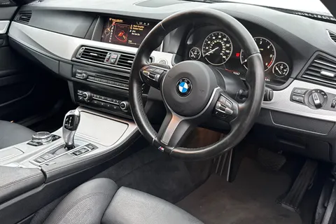 YE16PSO BMW 5 Series 3.0 535d M Sport Auto Euro 6 (s/s) 4dr Thumbnail #15