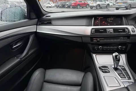 YE16PSO BMW 5 Series 3.0 535d M Sport Auto Euro 6 (s/s) 4dr Thumbnail #21