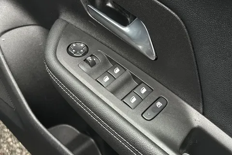 SW73MDU Vauxhall Mokka 1.2 Turbo Ultimate Auto Euro 6 (s/s) 5dr Thumbnail #22