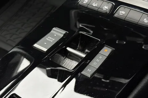 SW73MDU Vauxhall Mokka 1.2 Turbo Ultimate Auto Euro 6 (s/s) 5dr Thumbnail #24