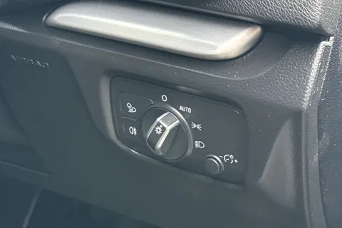 32 of 52 for Audi A3 1.5 TFSI CoD S line Sportback Euro 6 (s/s) 5dr