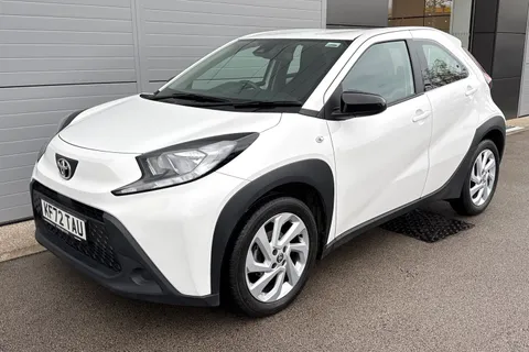 KF72TAU Toyota Aygo X 1.0 VVT-i Pure x-shift Euro 6 (s/s) 5dr Thumbnail #35