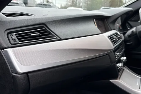 YE16PSO BMW 5 Series 3.0 535d M Sport Auto Euro 6 (s/s) 4dr Thumbnail #36