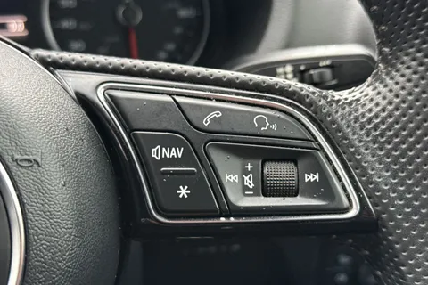 40 of 52 for Audi A3 1.5 TFSI CoD S line Sportback Euro 6 (s/s) 5dr