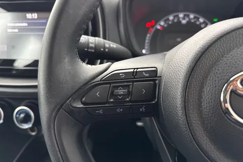 KF72TAU Toyota Aygo X 1.0 VVT-i Pure x-shift Euro 6 (s/s) 5dr Thumbnail #55