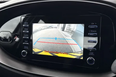 KF72TAU Toyota Aygo X 1.0 VVT-i Pure x-shift Euro 6 (s/s) 5dr Thumbnail #60