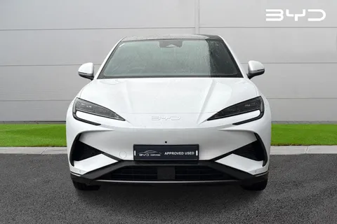 LJ74TYR BYD Sealion 7 82.5kWh Design Auto AWD 5dr Thumbnail #7