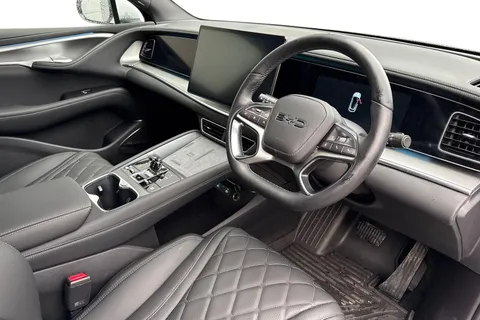 LJ74TYR BYD Sealion 7 82.5kWh Design Auto AWD 5dr Thumbnail #9