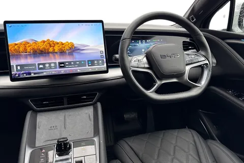 LJ74TYR BYD Sealion 7 82.5kWh Design Auto AWD 5dr Thumbnail #14