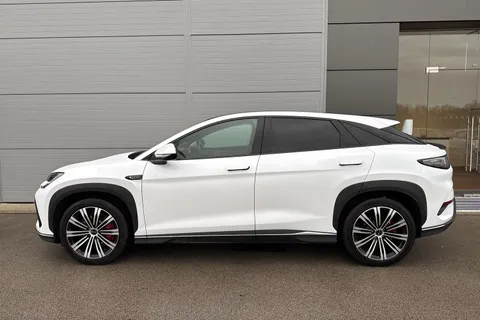 LJ74TYR BYD Sealion 7 82.5kWh Design Auto AWD 5dr Thumbnail #35