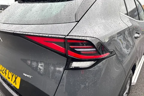 RJ24CYX Kia Sportage 1.6 h T-GDi GT-Line Auto Euro 6 (s/s) 5dr Thumbnail #9