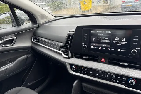 SG73OSD Kia Sportage 1.6 T-GDi 2 Euro 6 (s/s) 5dr Thumbnail #18